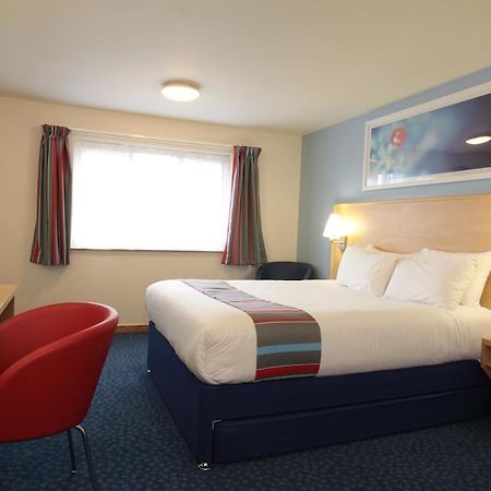 Travelodge Glasgow Airport Hotel Eksteriør bilde